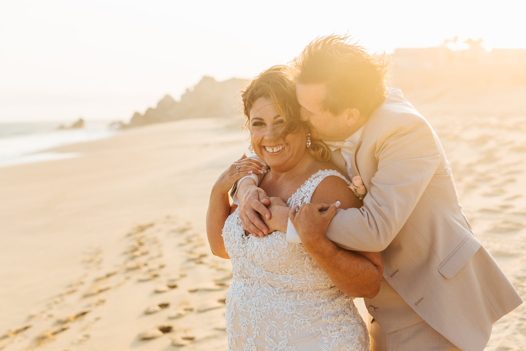 Cabo San Lucas Destination Wedding - Bride and Groom Romantics - https://brittneyhannonphotography.com