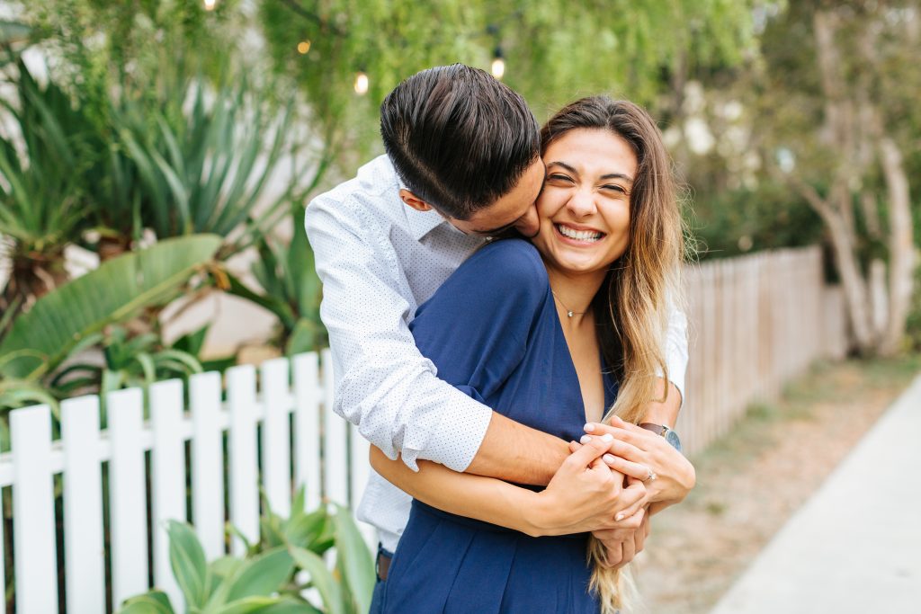 6 Tips for an awesome engagement session - https://brittneyhannonphotography.com