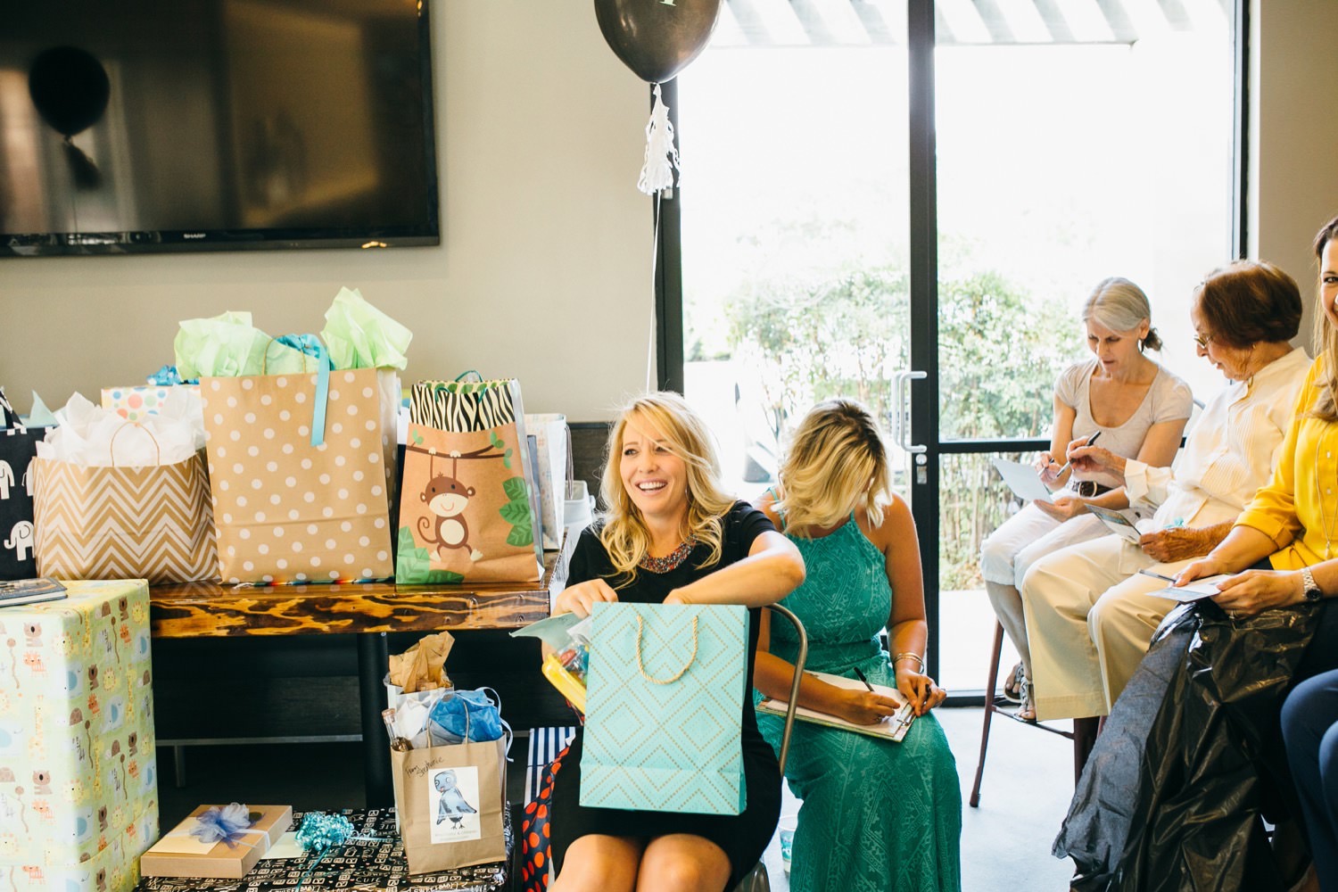 Baby Shower Themes - https://brittneyhannonphotography.com